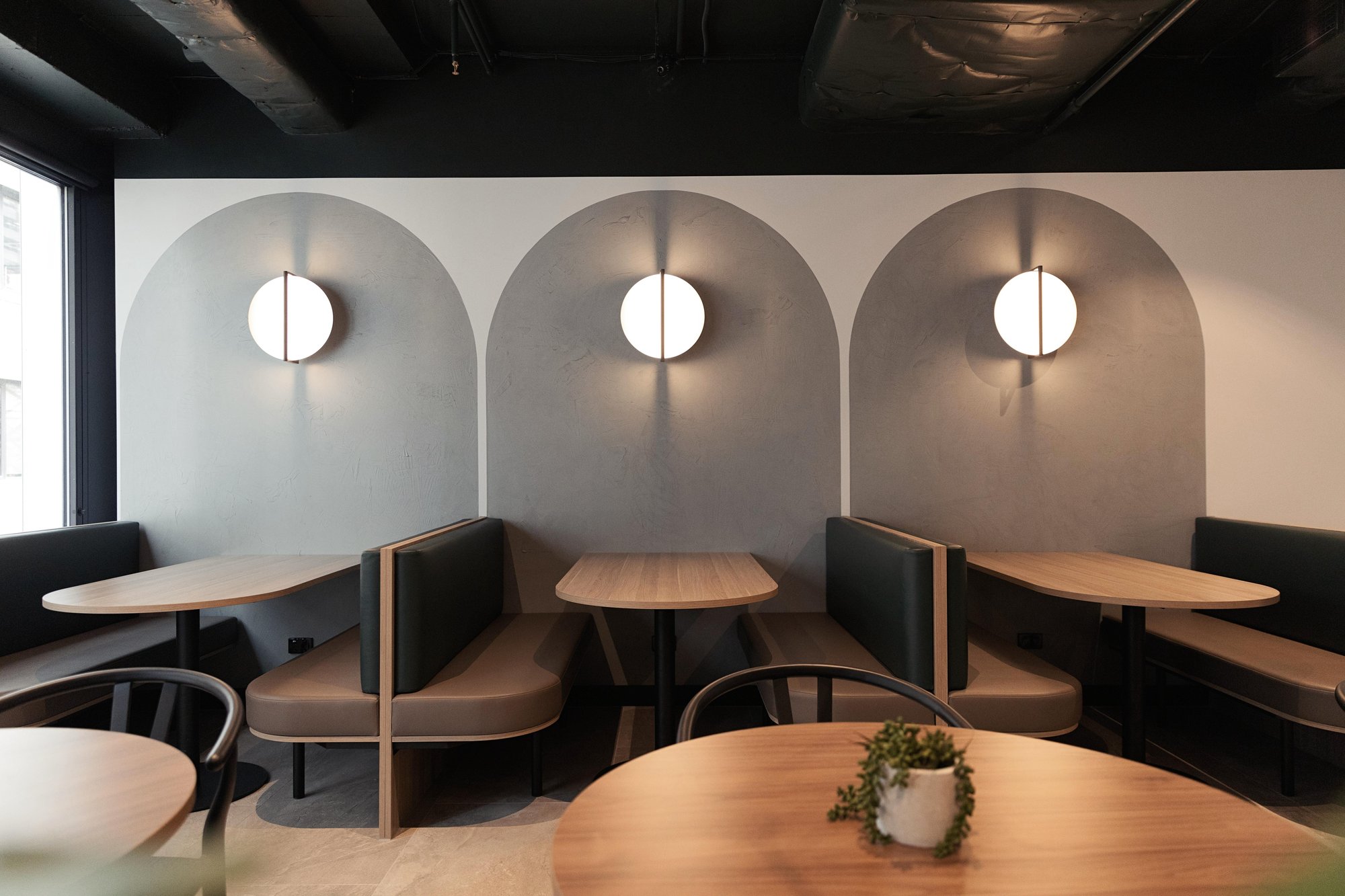 painted wall arches